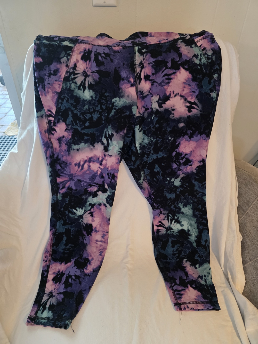 Livi Active Womens Tie-Dye Leggings in Purple, Blue, Pink